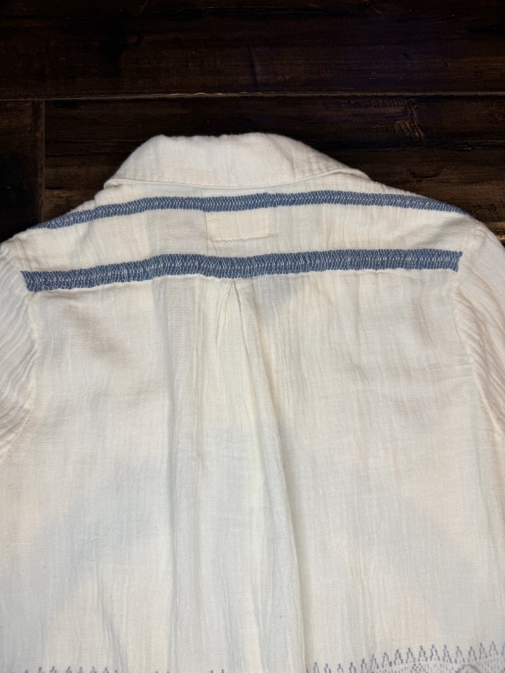 MADE 100% Cotton Embroidered Fringe Hem Shirt - Size Large - Picture 13 of 15